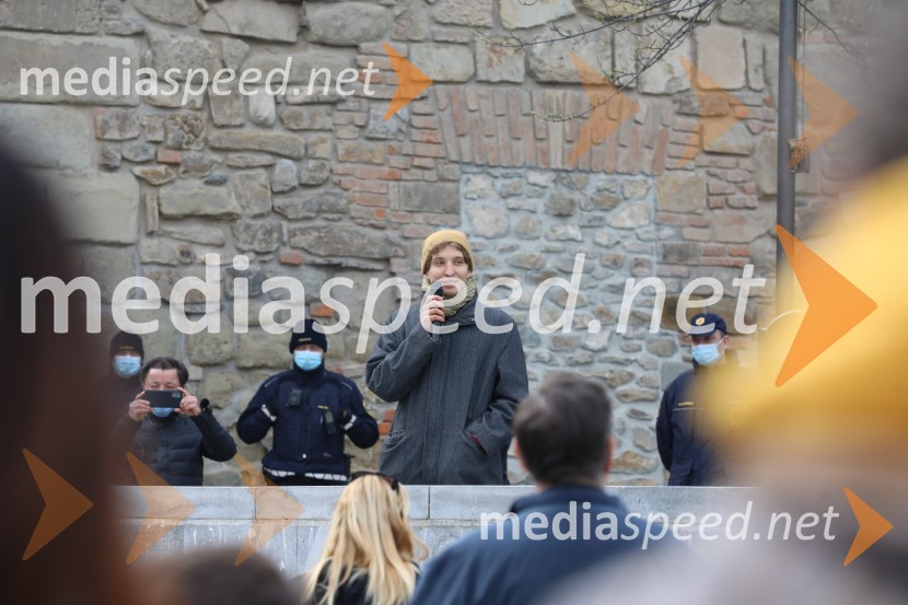 Protesti proti ukrepom za preprečitev Covid19 v Mariboru