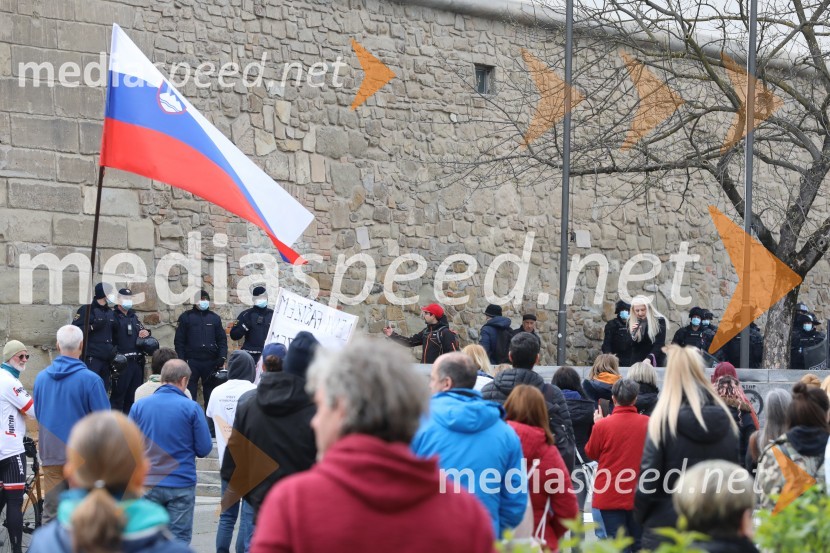 Protesti proti ukrepom za preprečitev Covid19 v Mariboru