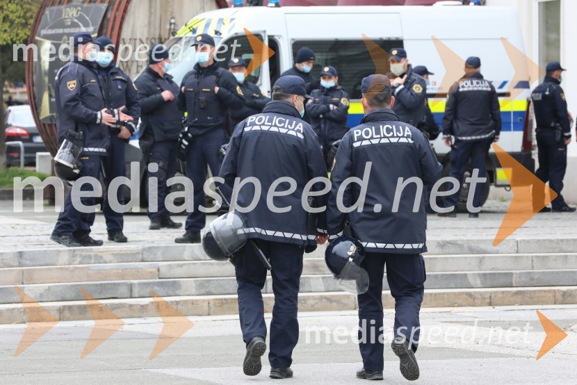 Protesti proti ukrepom za preprečitev Covid19 v Mariboru