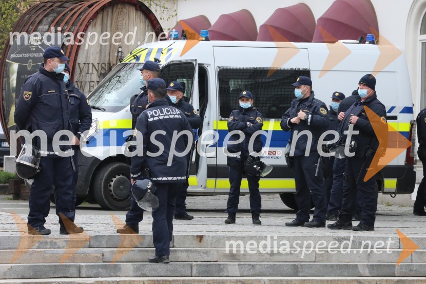Protesti proti ukrepom za preprečitev Covid19 v Mariboru