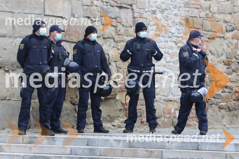 Protesti proti ukrepom za preprečitev Covid19 v Mariboru