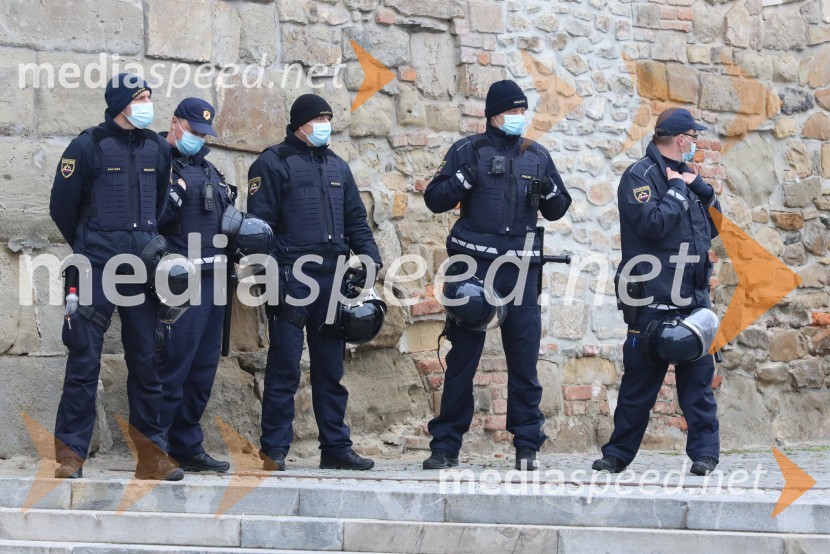Protesti proti ukrepom za preprečitev Covid19 v Mariboru