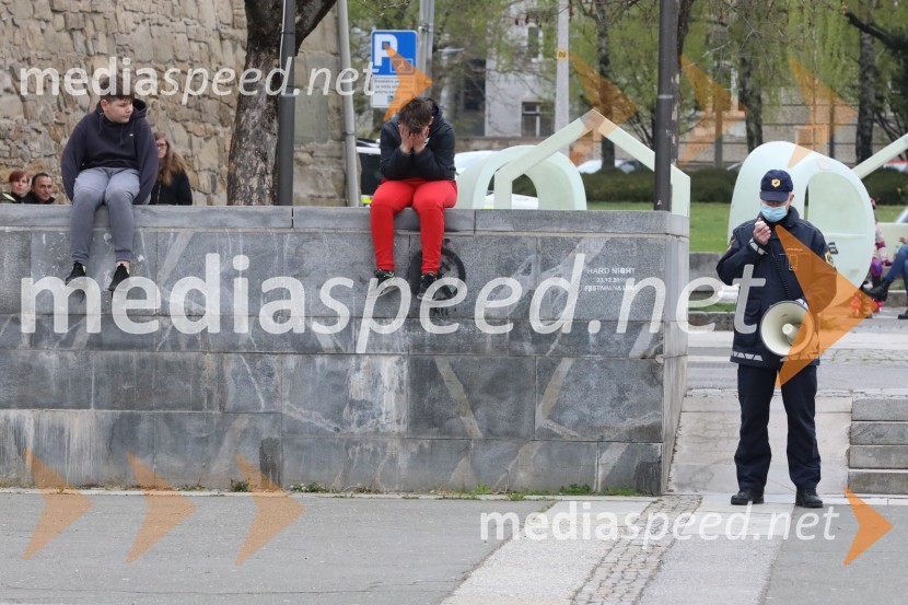 Protesti proti ukrepom za preprečitev Covid19 v Mariboru