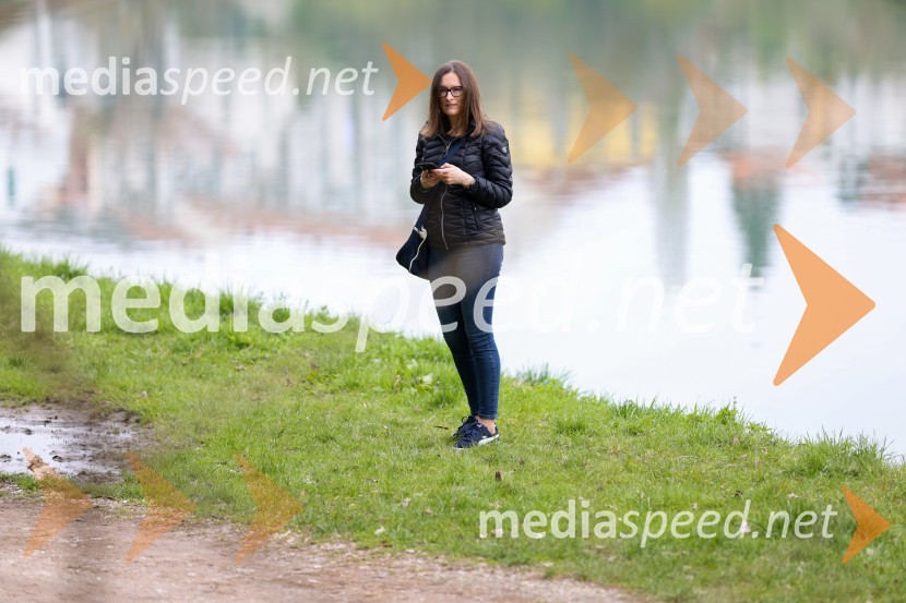  Lidija Ferk, PR, MO MariborMoji odpadki, moja skrb, čistilna akcija na desnem bregu Drave v Mariboru