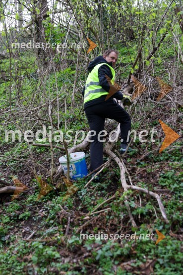 dr. Samo Peter Medved,  podžupan, Mestna občina Maribor Moji odpadki, moja skrb, čistilna akcija na desnem bregu Drave v Mariboru