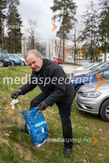  Alfi Nipič, pevecMoji odpadki, moja skrb, čistilna akcija na desnem bregu Drave v Mariboru