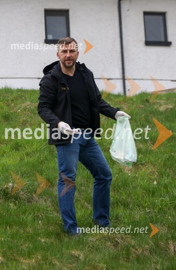 dr. Boris Onišak,  estetski kirurg, Estetika NobilisMoji odpadki, moja skrb, čistilna akcija na desnem bregu Drave v Mariboru