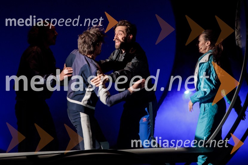  ... ;  Vito Weis, igralecRokova modrina, predstava Slovenskega Mladinskega gledališča