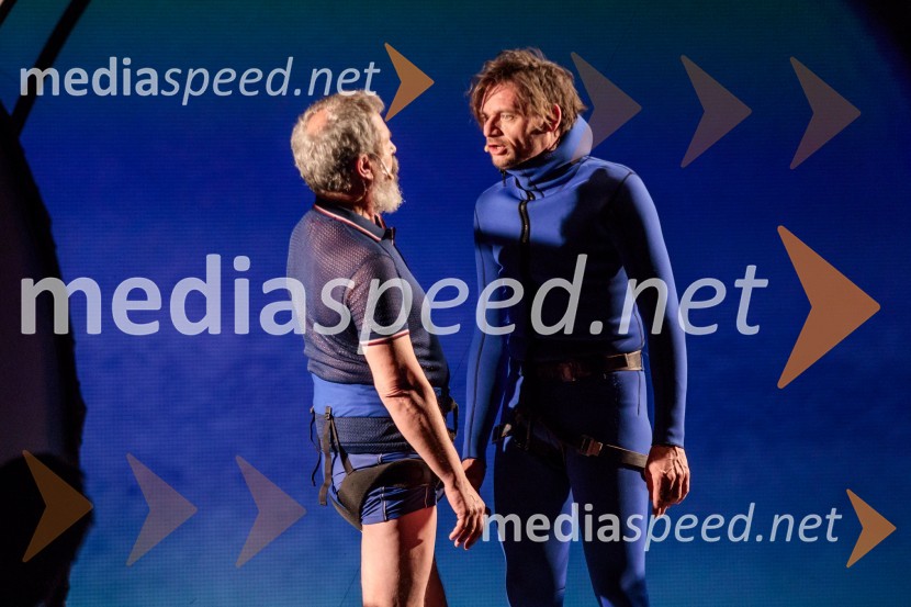  Željko Hrs, igralec;  Primož Bezjak, igralecRokova modrina, predstava Slovenskega Mladinskega gledališča