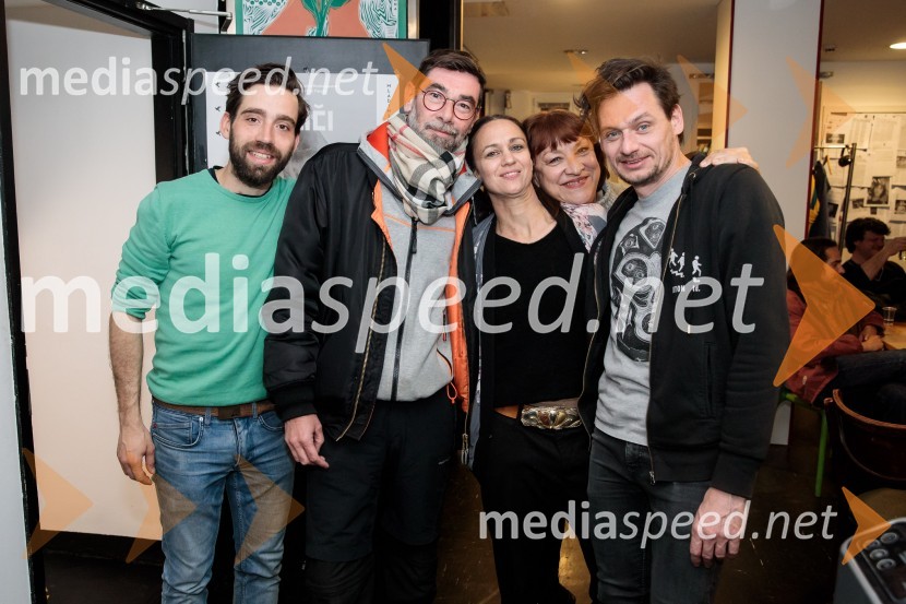  Vito Weis, igralec;  Matjaž Pograjc, režiser;  Katarina Stegnar, igralka;  Damjana Černe, igralka;  Primož Bezjak, igralecRokova modrina, predstava Slovenskega Mladinskega gledališča