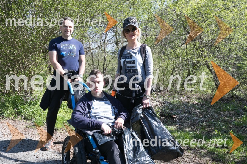  Peter Zorič, stečajni upravitelj;  Peti Zorič;  Lidija Šestak Zorič, predsednica društva Sonček MariborMoji odpadki, moja skrb na levem bregu Drave