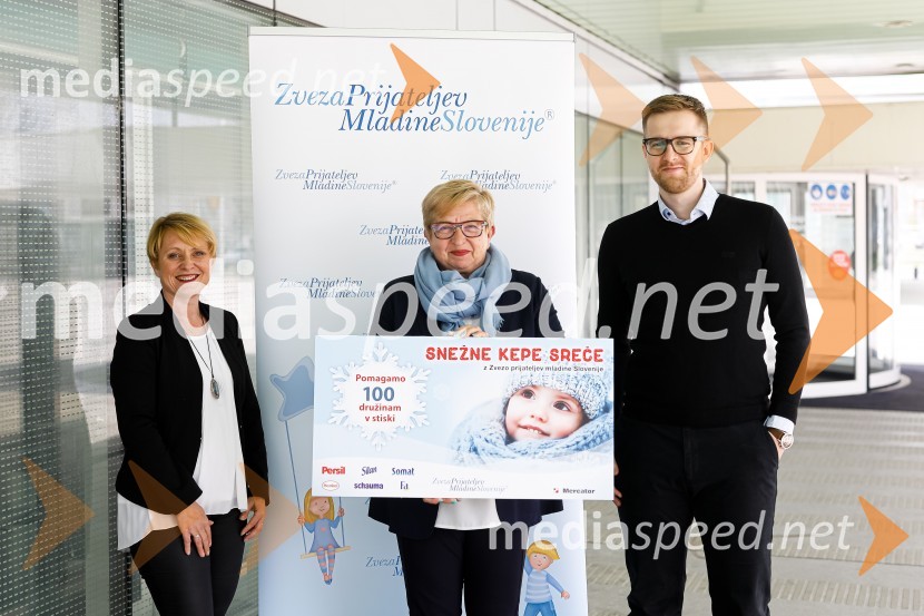  Andreja Bajželj, Mercator;  Breda Krašna, generalna sekretarka, Zveza prijateljev mladine Slovenije;  Jaka Petek, Henkel SlovenijaSnežne kepe sreče