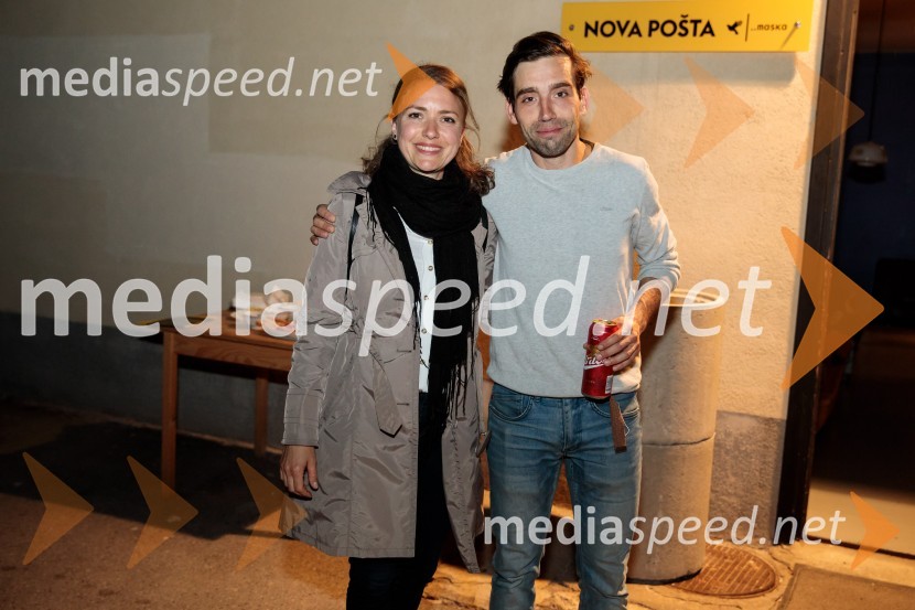  Nina Cijan, RTV;  Vito Weis, igralecSlaba družba, Nova pošta, predstava Slovenskega Mladinskega gledališča