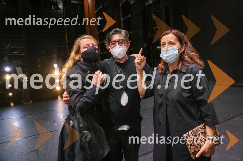  Nataša  Matješec Rošker,  igralka;  Leo Kulaš, kostumograf;  Ksenija Mišič, igralkaCarmina Burana, operno baletni spektakel SNG Maribor