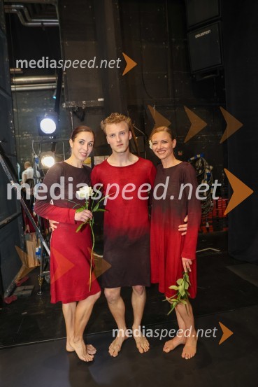 Hristina Stojčeva, baletna plesalka;  Luka  Ostrež, baletni plesalec;  Evgenija Koškina, baletkaCarmina Burana, operno baletni spektakel SNG Maribor