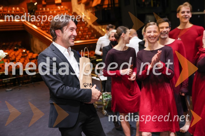  Edward Clug, umetniški direktor, Balet SNG Maribor;  Evgenija Koškina, baletkaCarmina Burana, operno baletni spektakel SNG Maribor