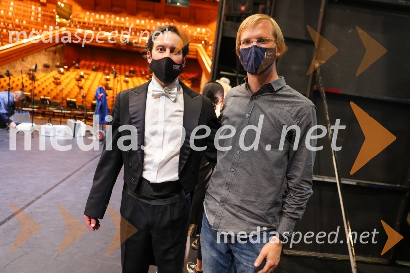  Simon Krečič, dirigent in pianist;  Aljaž Bastič, televizijski režiserCarmina Burana, operno baletni spektakel SNG Maribor