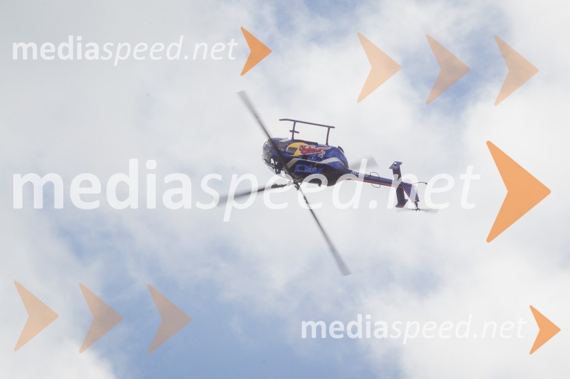 BO-105C / D-HTDM, Messerschmitt-Bölkow-Blohm GmbH (Airbus Helicopters)The Flying Bulls, trening pilotov in letal Red Bull v Mariboru