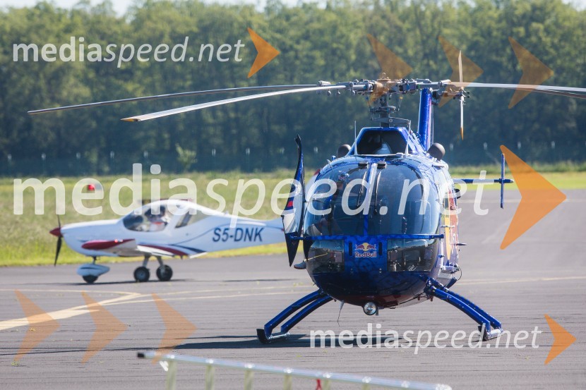 Helikopter BO-105C / D-HTDMThe Flying Bulls, trening pilotov in letal Red Bull v Mariboru