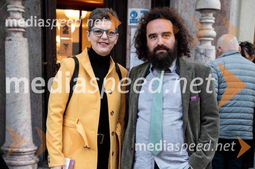  Mirijam Drnovšček, direktorica Prešernovega gledališča Kranj;  Jure Novak, režiserKONS: Novi dobi, premiera, Prešernovo gledališče Kranj