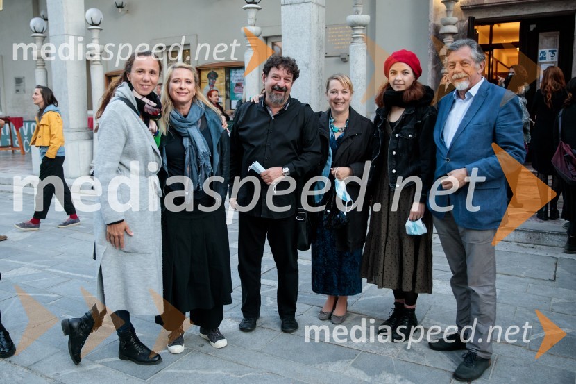  ... ;  Tatjana Doma, dramaturginja SLG Celje;  Damijan  Perne, mestni svetnik MO Kranj, VZK;  ... ;  ... ;  Jože DrabikKONS: Novi dobi, premiera, Prešernovo gledališče Kranj