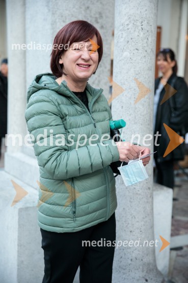  Diana Koloini, umetniška direktorica, Drama SNG MariborKONS: Novi dobi, premiera, Prešernovo gledališče Kranj