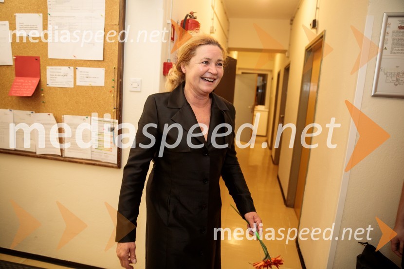 KONS: Novi dobi, premiera, Prešernovo gledališče Kranj