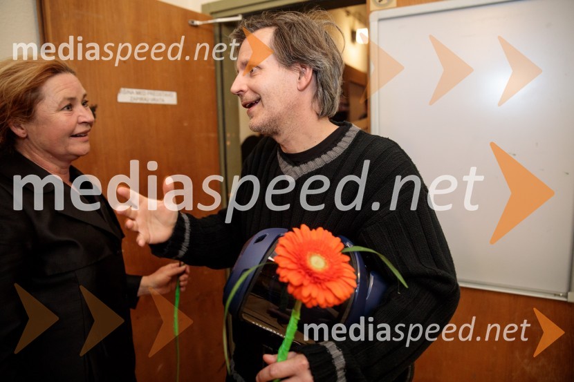 KONS: Novi dobi, premiera, Prešernovo gledališče Kranj