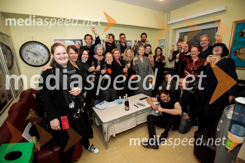 KONS: Novi dobi, premiera, Prešernovo gledališče Kranj