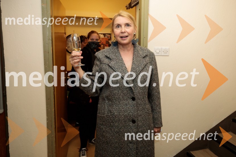 KONS: Novi dobi, premiera, Prešernovo gledališče Kranj