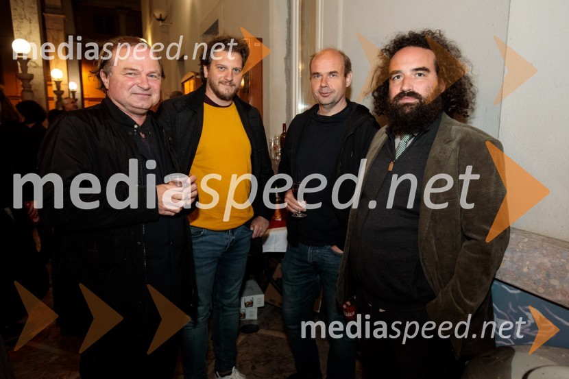 dr. Tomaž Toporišič, dramaturg;  Marko Bratuš, umetniški vodja SNG Nova Gorica;  Gregor Zorc, igralec;  Jure Novak, režiserKONS: Novi dobi, premiera, Prešernovo gledališče Kranj