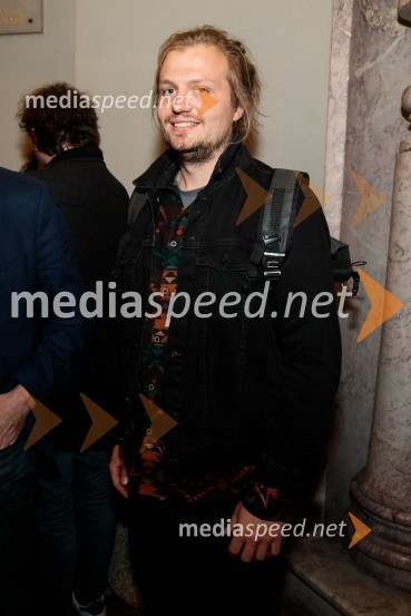  Žiga  Divjak, režiserKONS: Novi dobi, premiera, Prešernovo gledališče Kranj