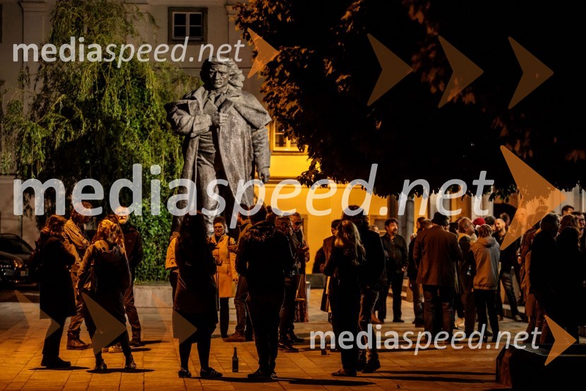 KONS: Novi dobi, premiera, Prešernovo gledališče Kranj