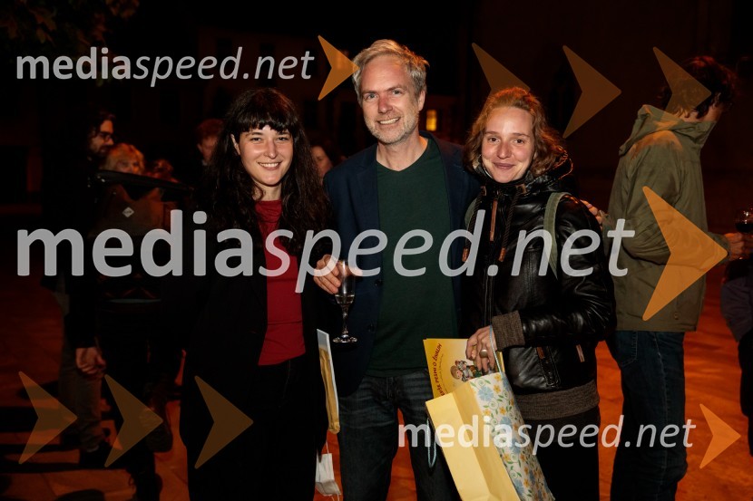 KONS: Novi dobi, premiera, Prešernovo gledališče Kranj