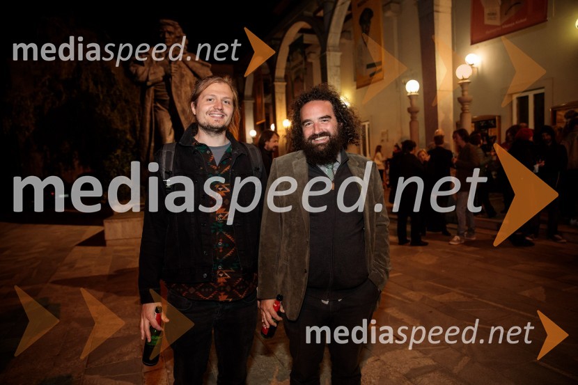  Žiga  Divjak, režiser;  Jure Novak, režiserKONS: Novi dobi, premiera, Prešernovo gledališče Kranj