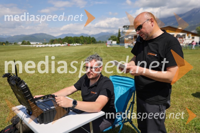 Pošta Slovenije predstavila dron za prenos paketov