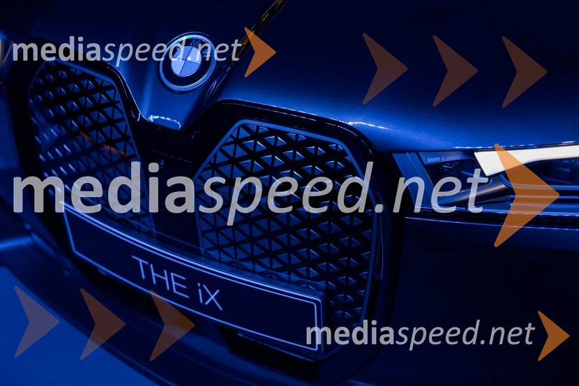 BMW iX, slovenska predstavitev