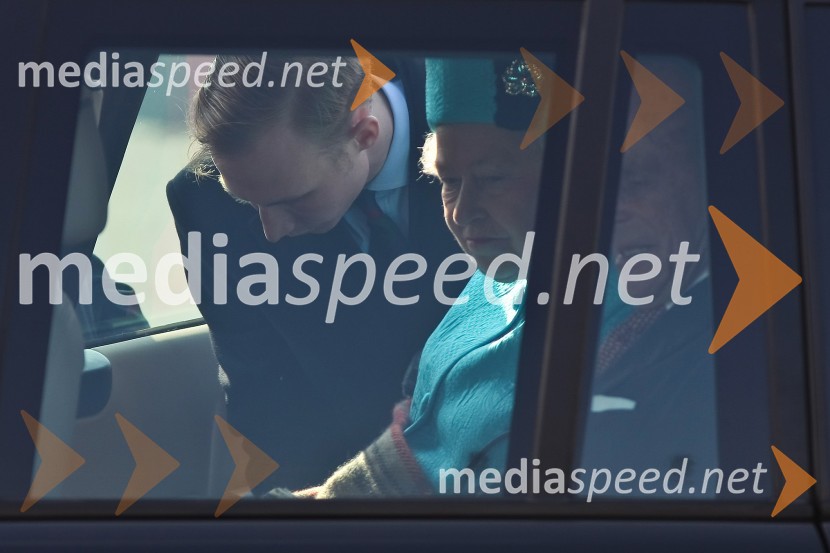 Prihod kraljice Elizabete II. in vodvode EdinburškegaObisk kraljice Elizabete II. in vojvode Edinburškega v Sloveniji - prvi dan (prihod in sprejem v Grand Hotelu Union)