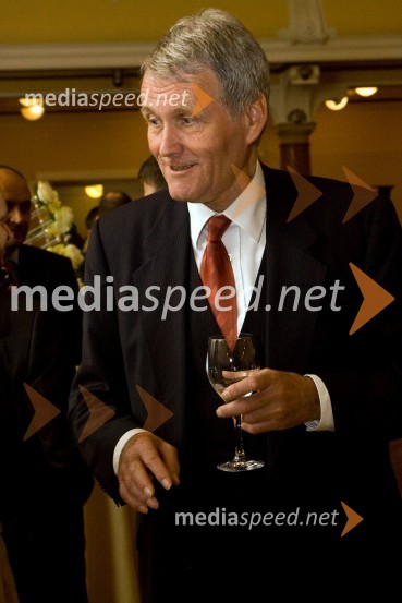 Dr. Joachim Goetz, nemški veleposlanik v SlovenijiObisk kraljice Elizabete II. in vojvode Edinburškega v Sloveniji - prvi dan (prihod in sprejem v Grand Hotelu Union)