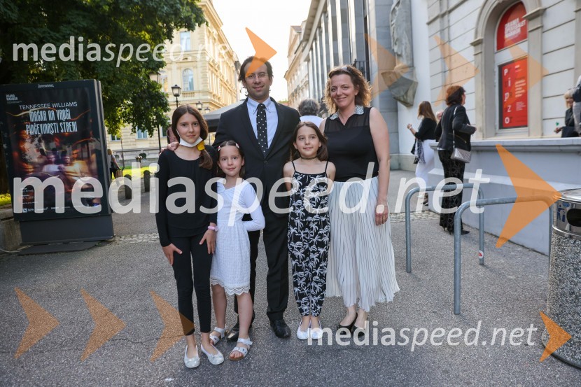  Simon Krečič, umetniški direktor Opere SNG Maribor;  Anamarija KrečičMadama Butterfly, premiera opere, Slovensko Narodno Gledališče Maribor