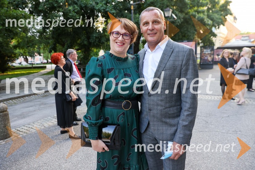  Lidija Divjak Mirnik, poslanka DZ Republike Slovenije;  Danilo Rošker, direktor SNG MariborMadama Butterfly, premiera opere, Slovensko Narodno Gledališče Maribor