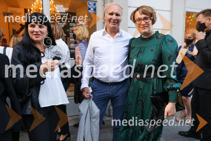 mag.  Helena  Cvikl, predavateljica na Fakulteti za turistične študije;  Lidija Divjak Mirnik, poslanka DZ Republike SlovenijeMadama Butterfly, premiera opere, Slovensko Narodno Gledališče Maribor