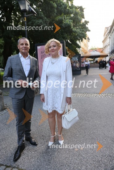  Danilo Rošker, direktor SNG Maribor;  Ignacija  Fridl Jarc, državna sekretarka na Ministrstvu za kulturo RSMadama Butterfly, premiera opere, Slovensko Narodno Gledališče Maribor