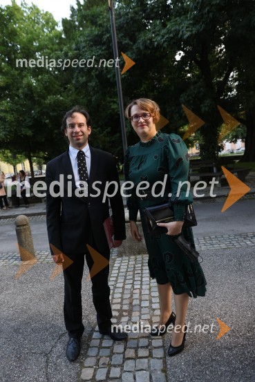  Simon Krečič, umetniški direktor Opere SNG Maribor;  Lidija Divjak Mirnik, poslanka DZ Republike SlovenijeMadama Butterfly, premiera opere, Slovensko Narodno Gledališče Maribor