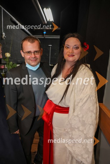  Alan Kavčič, predstavnik za odnose z javnostmi SNG Maribor;  Rebeka Lokar, operna pevkaMadama Butterfly, premiera opere, Slovensko Narodno Gledališče Maribor
