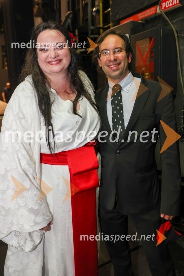  Rebeka Lokar, operna pevka;  Simon Krečič, umetniški direktor Opere SNG MariborMadama Butterfly, premiera opere, Slovensko Narodno Gledališče Maribor