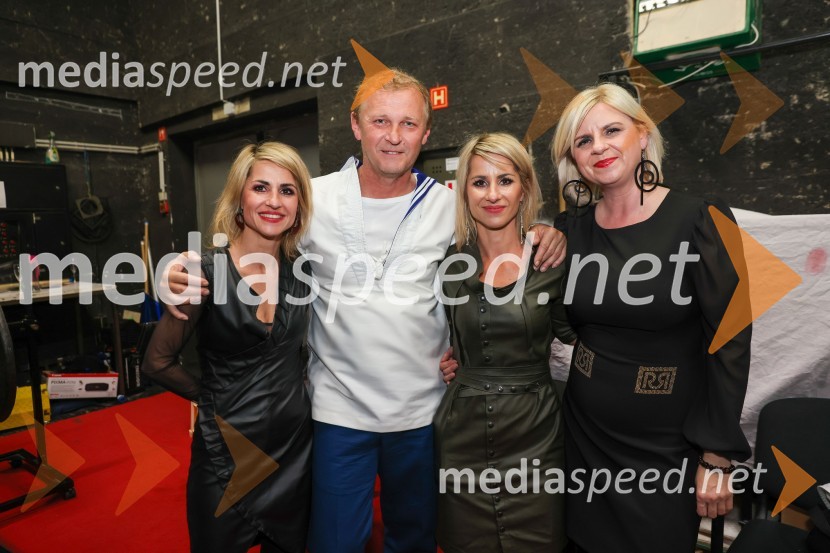  Simona Toš, kostumografinja;  Vadim Kurgajev, baletni plesalec;  Martina Toš;  Darja Čižek, marketing SNG MariborMadama Butterfly, premiera opere, Slovensko Narodno Gledališče Maribor