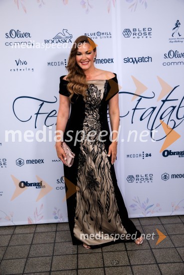  Rebeka Dremelj, pevkaPatricia Pangeršič je Femme fatal 2021