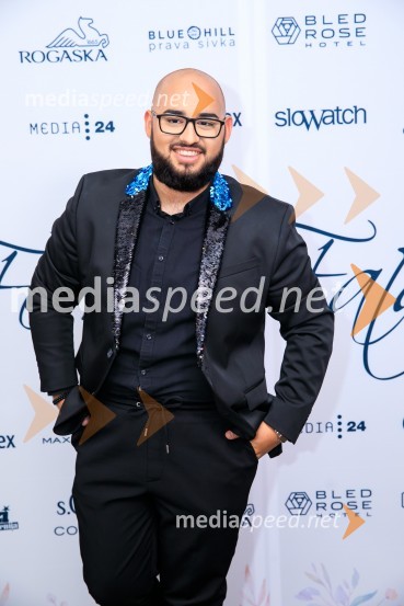  Tilen Lotrič, pevecPatricia Pangeršič je Femme fatal 2021