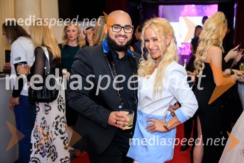  Tilen Lotrič, pevec;  Alja Omladič - Alya, pevkaPatricia Pangeršič je Femme fatal 2021